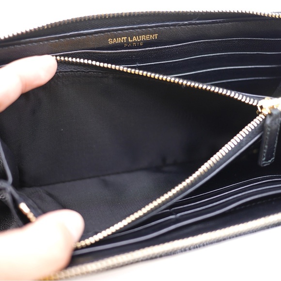 🍓YSL Cassandra Zip Around Patent Wallet - Picture 7 of 11